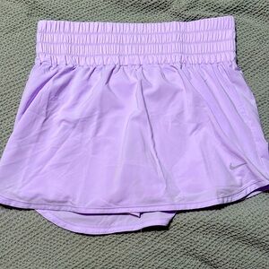 NWOT Nike high rise skirt